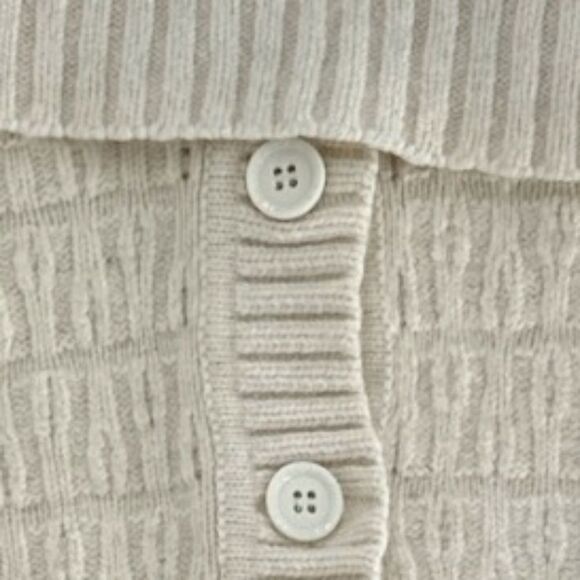 LACOSTE Cable Knit Cowl Neck Cream Sweater Back Buttons‎ Wm Sz 6 Med Bell… - Picture 6 of 11